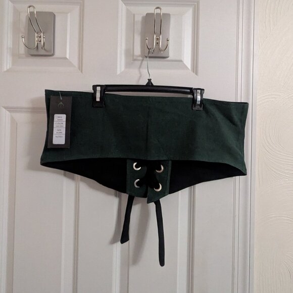 NWT Dark Cottage Selene Corset Belt Dark Green Silver Embroidery 2-3X - Picture 3 of 3